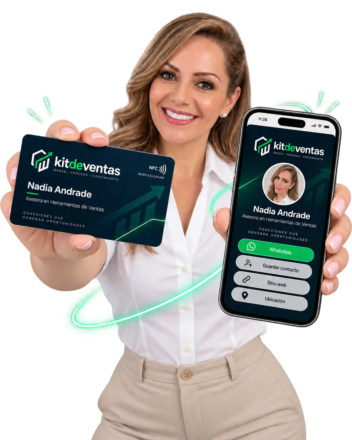 Nadia Andrade mostrando una Tarjeta Digital NFC y un celular